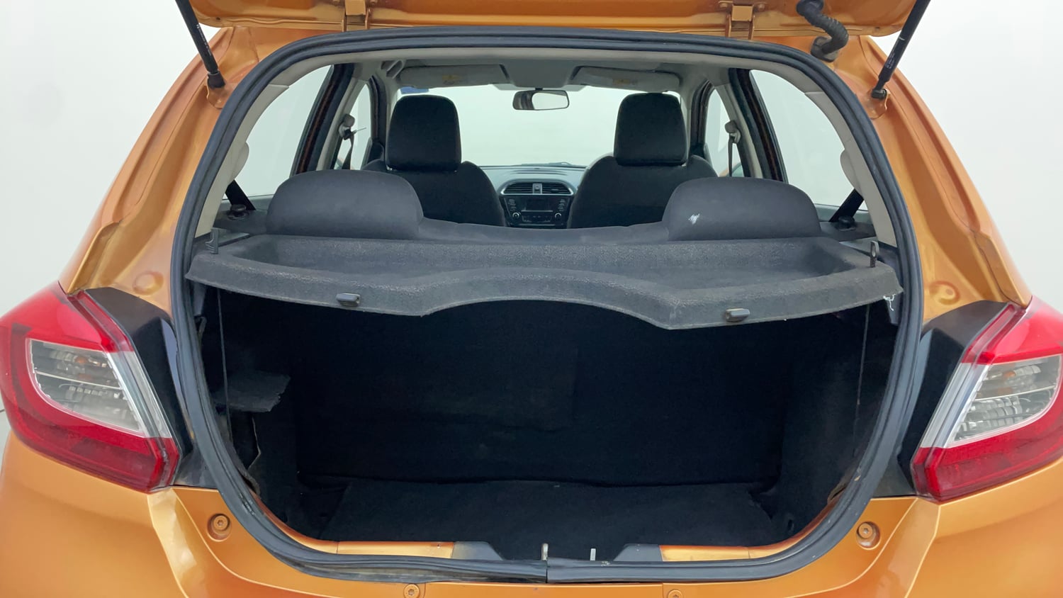Used 2016 Tata Tiago Revotron XZ Petrol Manual interior DICKY INSIDE VIEW