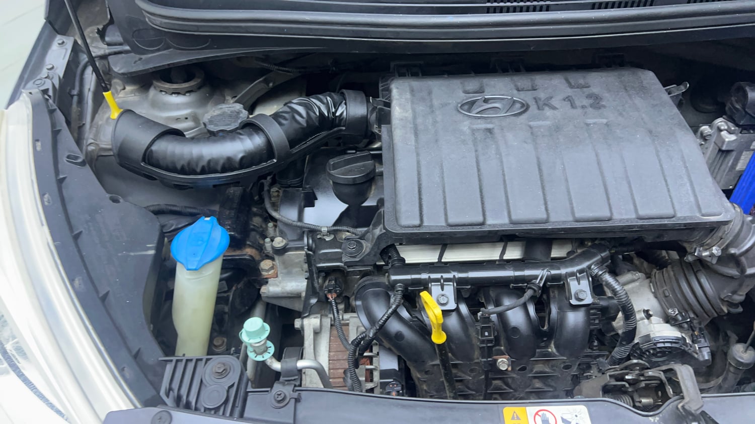 Used 2017 Hyundai Grand i10 Sportz (O) AT 1.2 Kappa VTVT Petrol Automatic engine ENGINE RIGHT SIDE VIEW