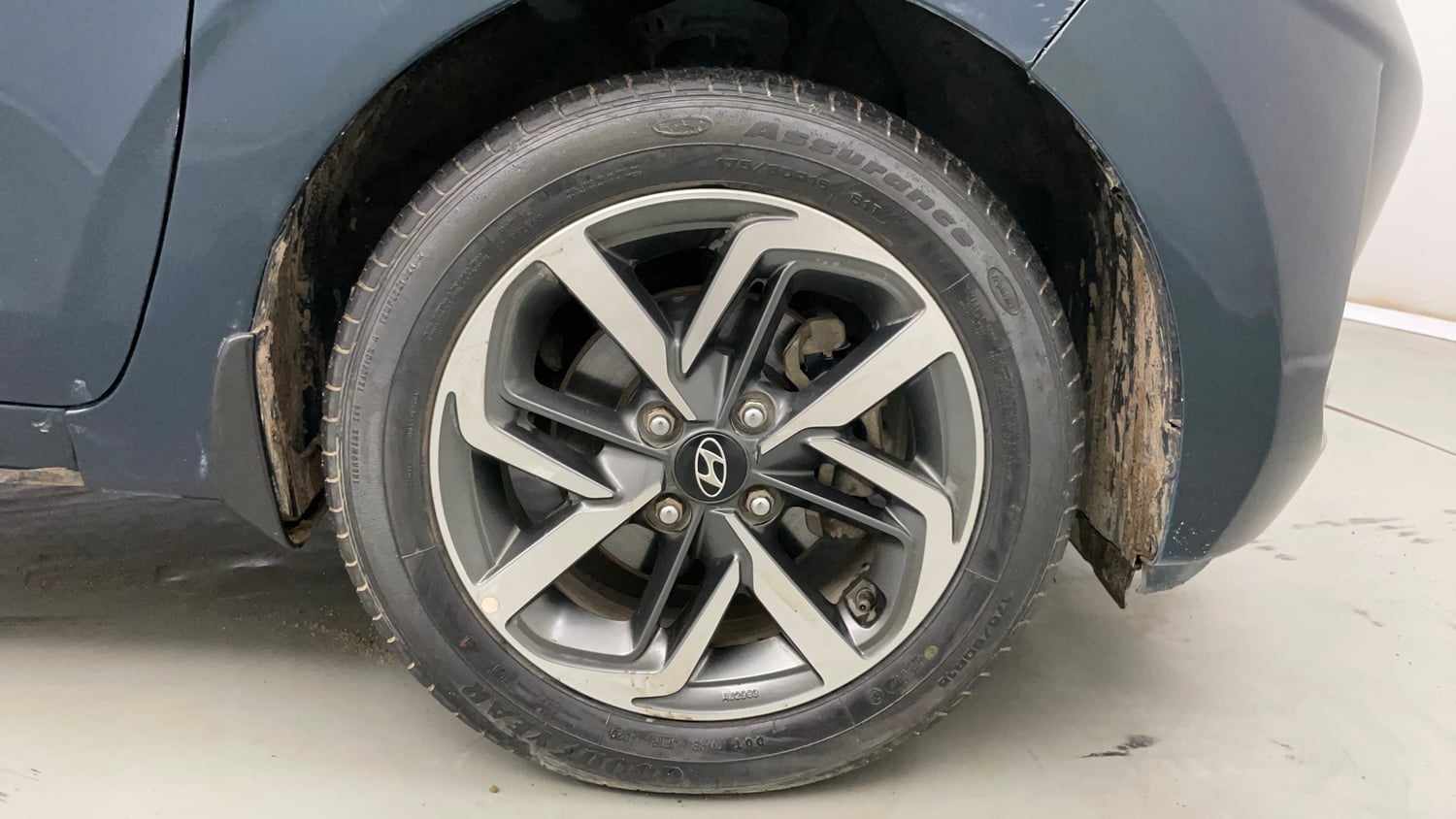 Used 2020 Hyundai Grand i10 Nios Sportz 1.0 Turbo GDi Petrol Manual tyres RIGHT FRONT TYRE RIM VIEW