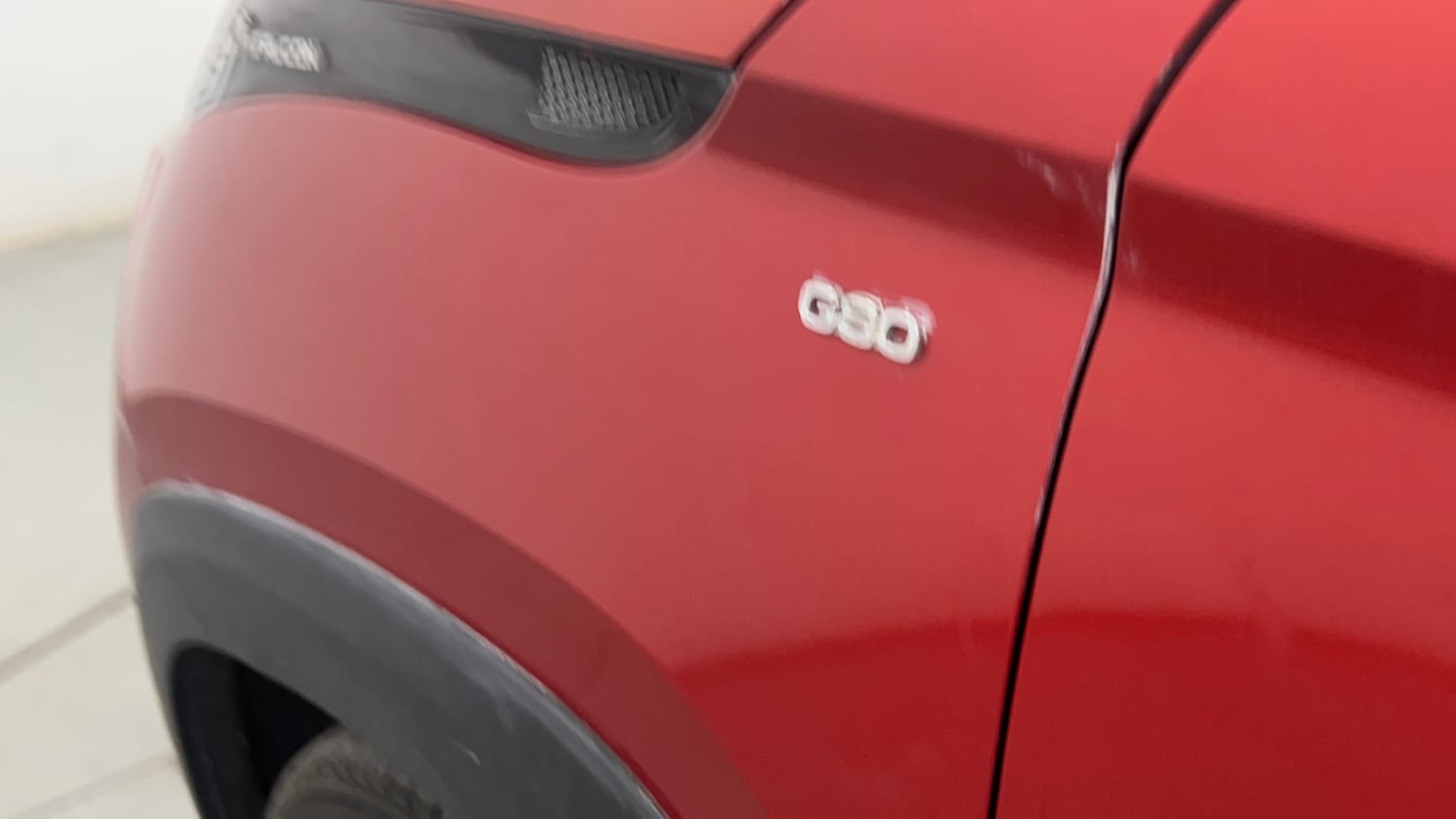 Used 2018 Mahindra KUV100 NXT K8 6 STR Petrol Manual dents MINOR SCRATCH