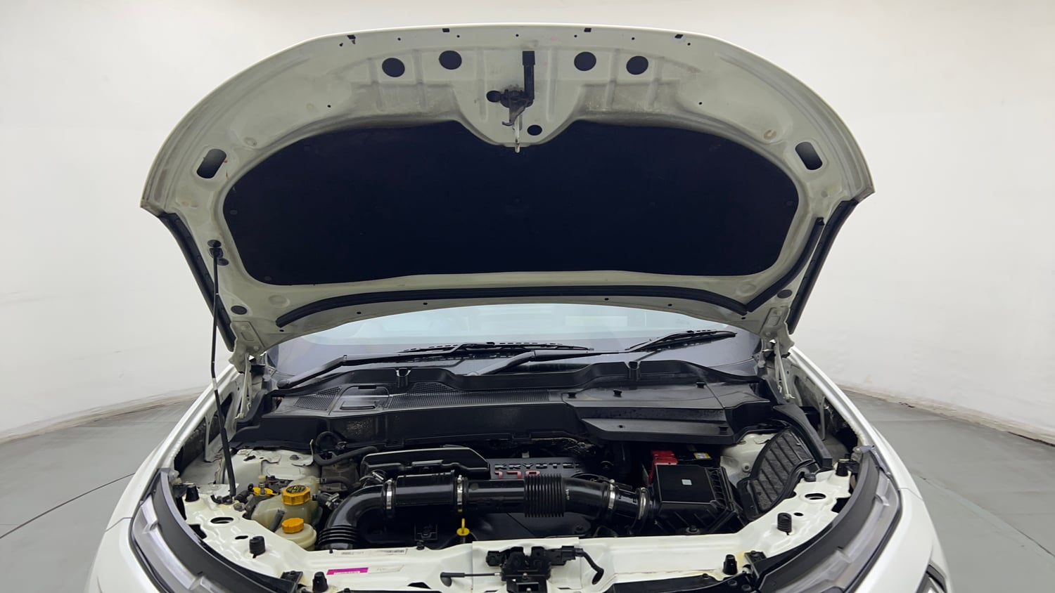 Used 2023 Tata Harrier XT Plus Diesel Manual engine ENGINE & BONNET OPEN FRONT VIEW