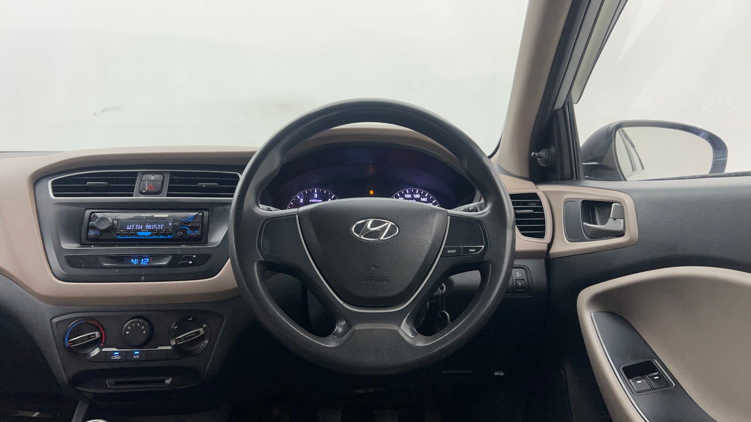 Used 2018 Hyundai Elite i20 Era 1.4 CRDi Diesel Manual interior STEERING VIEW