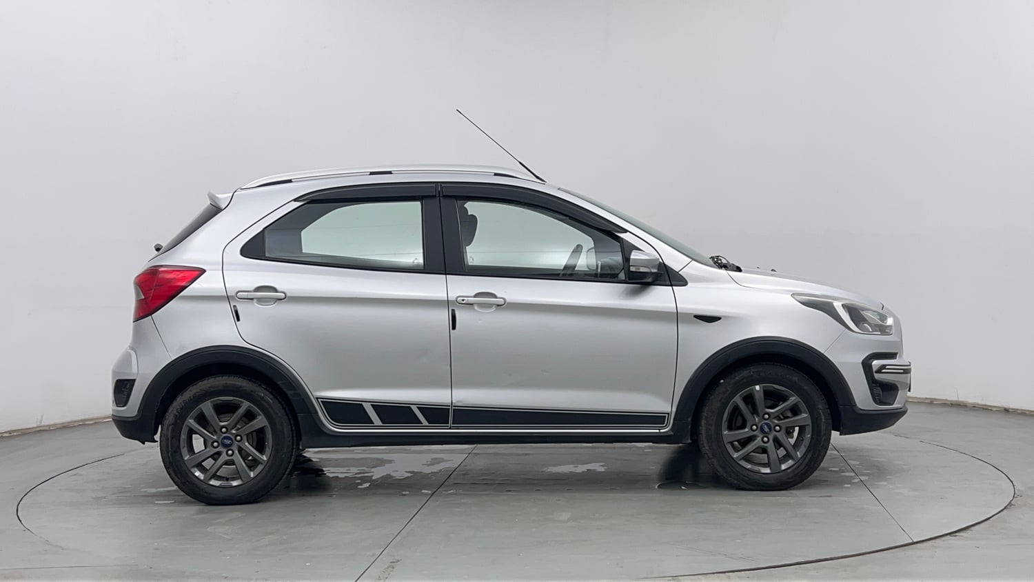 Used 2020 Ford Freestyle Titanium Plus 1.2 Ti-VCT Petrol Manual exterior RIGHT SIDE VIEW
