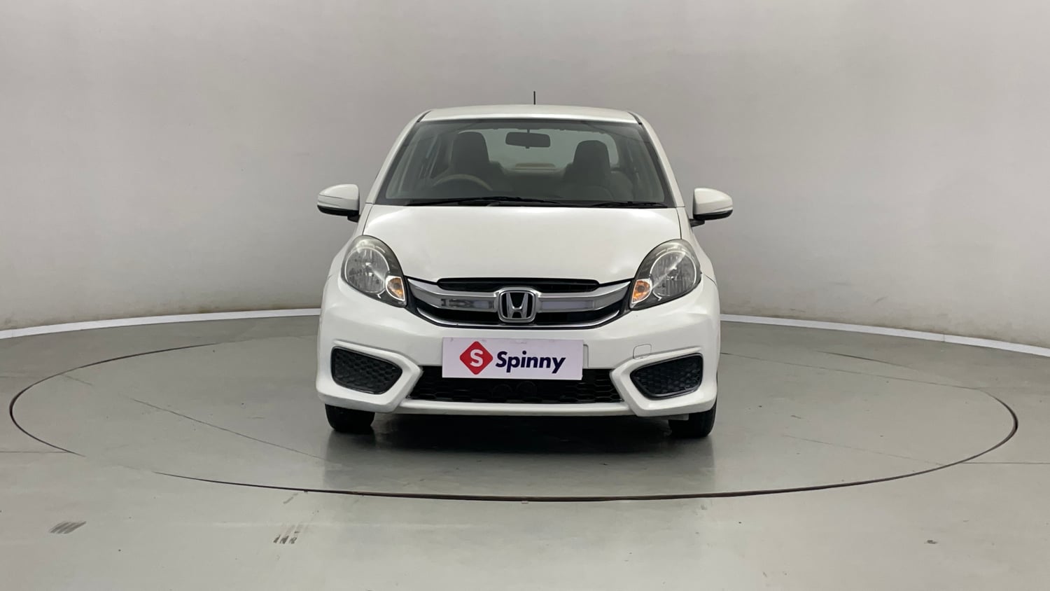 Used 2017 Honda Amaze 1.2 S i-VTEC Petrol Manual exterior FRONT VIEW