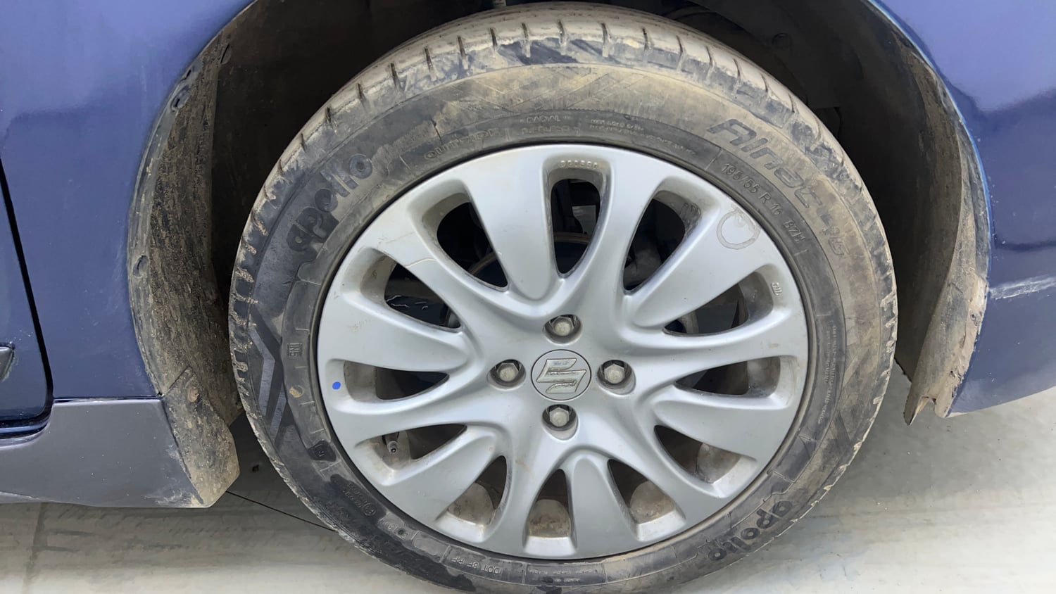 Used 2018 Maruti Suzuki Baleno Alpha 1.2 Petrol Manual tyres RIGHT FRONT TYRE RIM VIEW
