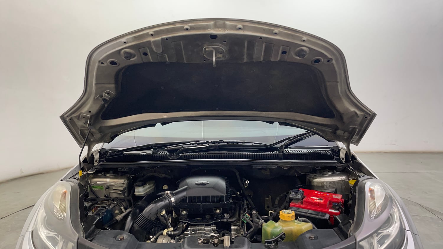 Used 2019 Tata Nexon XZ Plus Petrol Manual engine ENGINE & BONNET OPEN FRONT VIEW