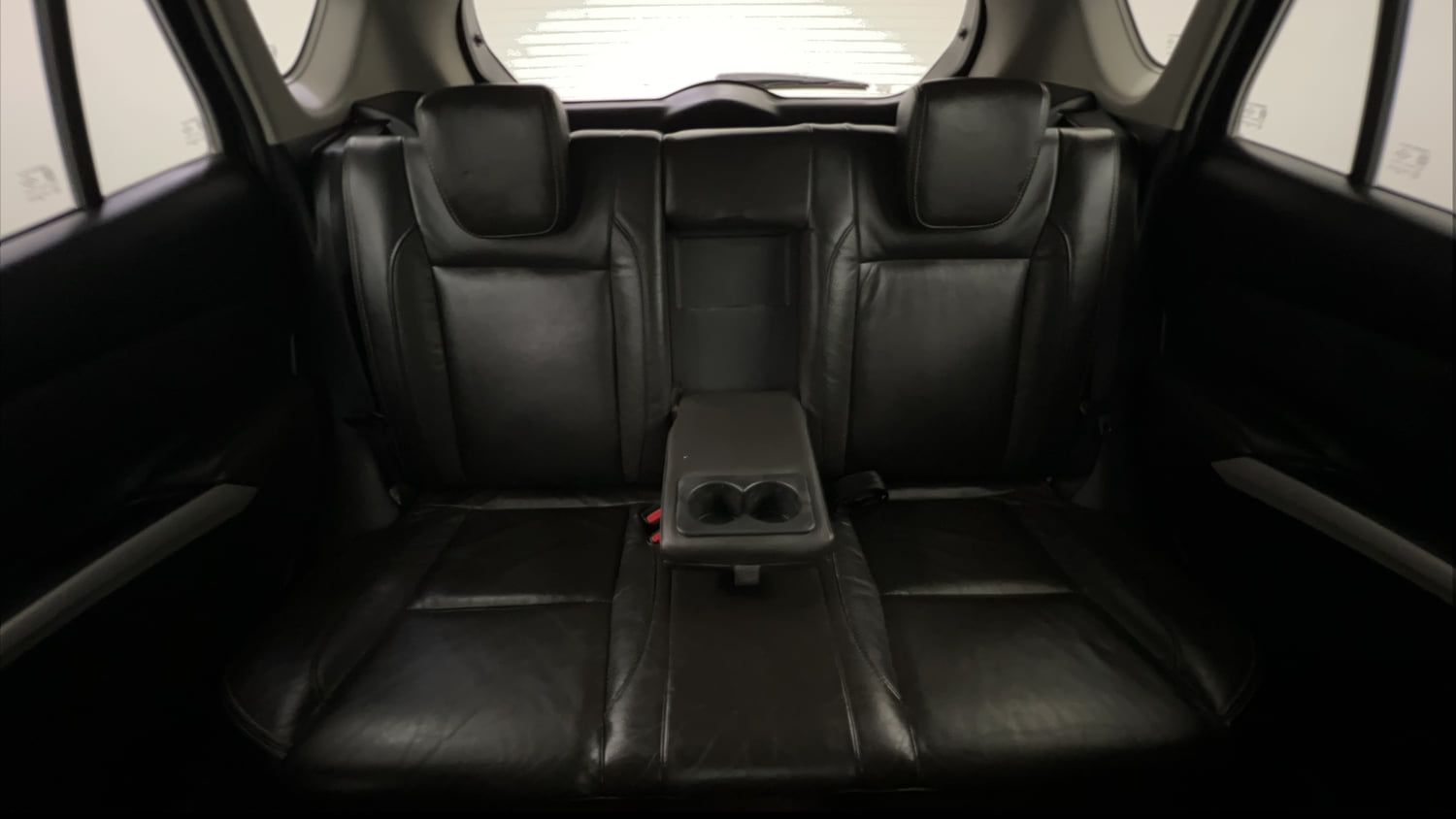 Used 2015 Maruti Suzuki S-Cross Alpha 1.6 Diesel Manual interior REAR SEAT CONDITION VIEW