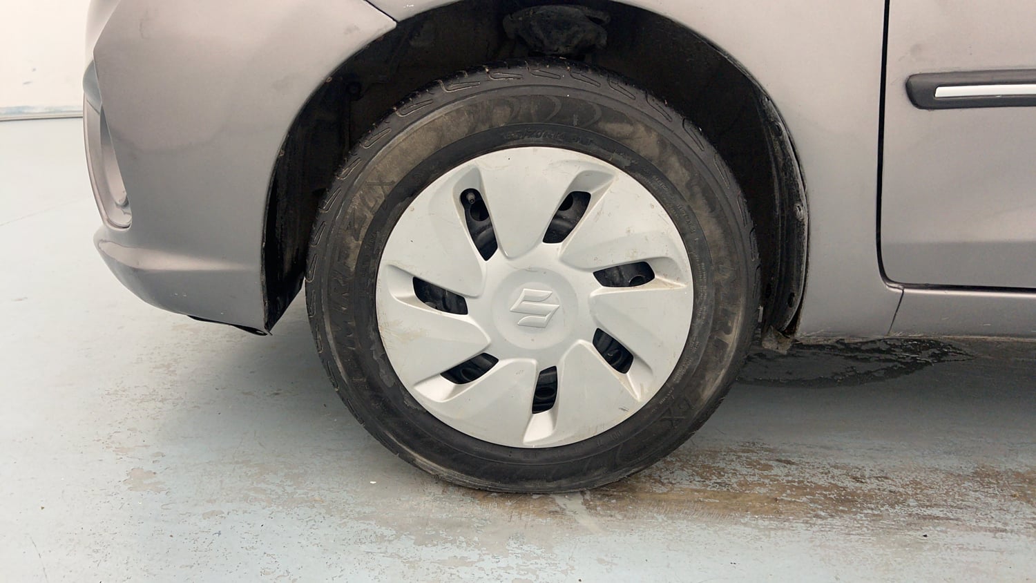 Used 2018 Maruti Suzuki Celerio VXi CNG Cng Manual tyres LEFT FRONT TYRE RIM VIEW