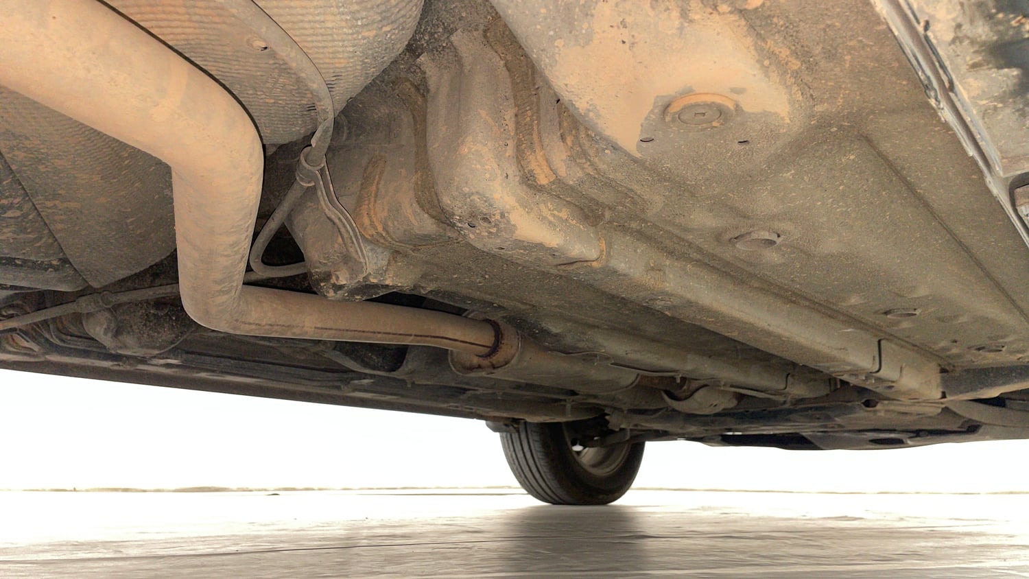 Used 2021 Hyundai Venue SX 1.0 Turbo Petrol Manual extra REAR RIGHT UNDERBODY VIEW