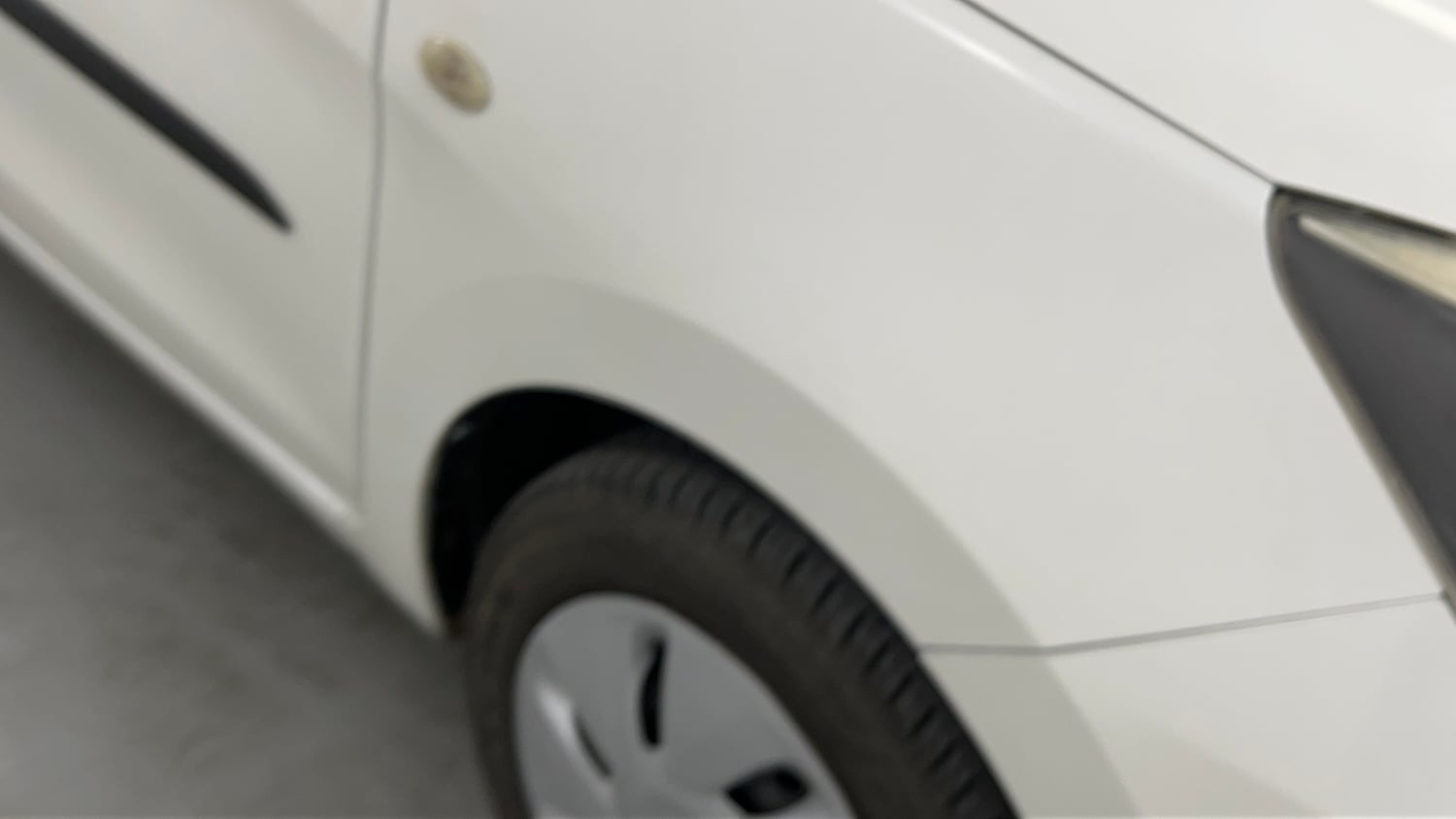 Used 2017 Maruti Suzuki Celerio VXi AMT Petrol Automatic dents MINOR SCRATCH