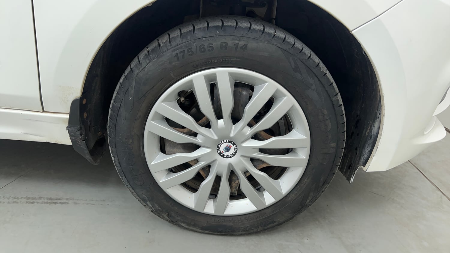 Used 2022 Tata Tigor XZ Plus CNG Cng Manual tyres RIGHT FRONT TYRE RIM VIEW