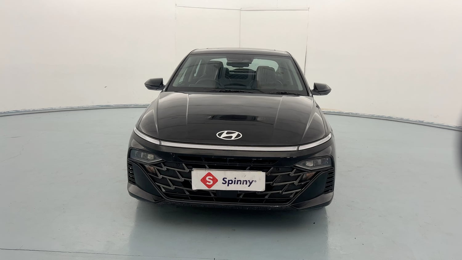 Used 2023 Hyundai Verna SX (O) 1.5 Turbo Petrol DCT Petrol Automatic exterior FRONT VIEW