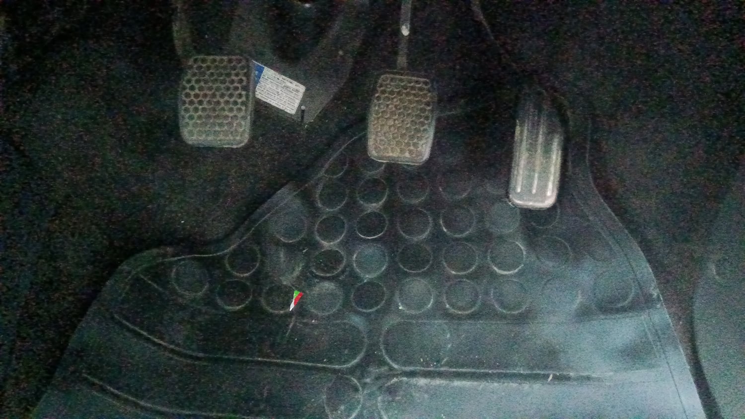 Used 2014 Maruti Suzuki Alto 800 Lxi Petrol Manual interior PEDALS VIEW
