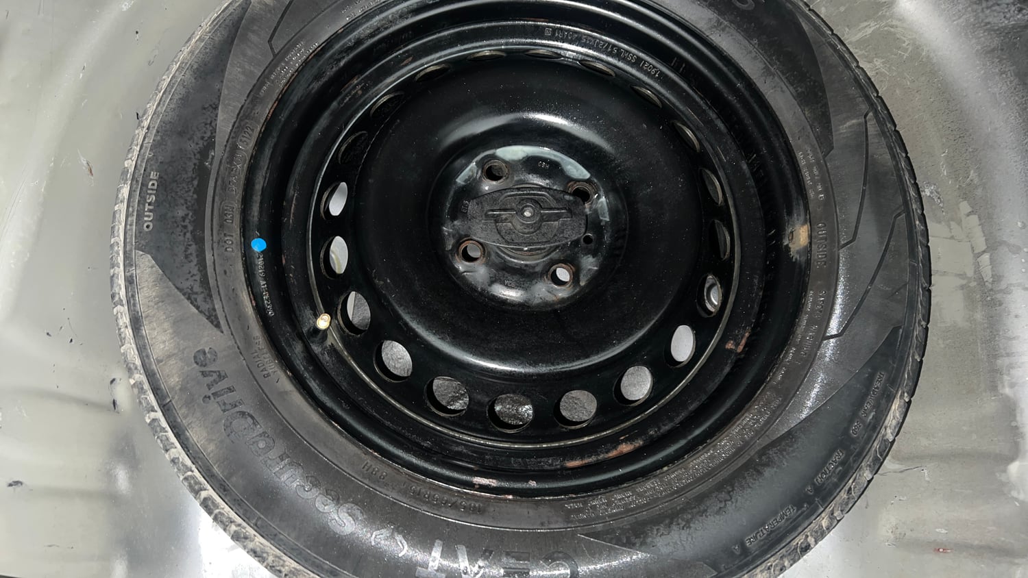 Used 2019 Maruti Suzuki Baleno Delta Petrol Manual tyres SPARE TYRE VIEW
