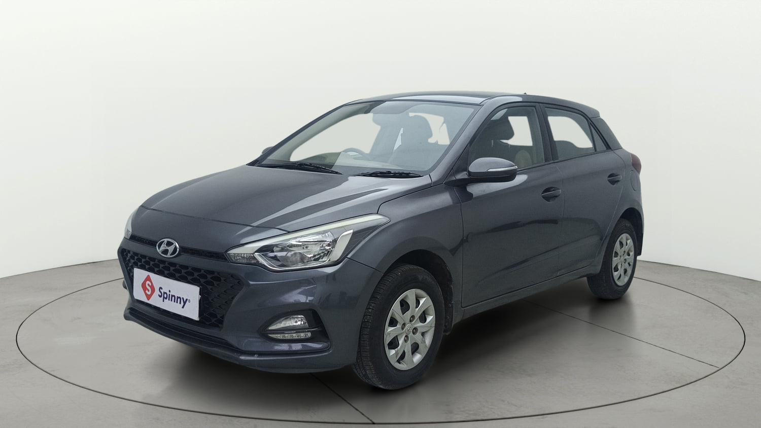 Used 2018 Hyundai Elite i20 Sportz 1.2 Petrol Manual exterior LEFT FRONT CORNER VIEW