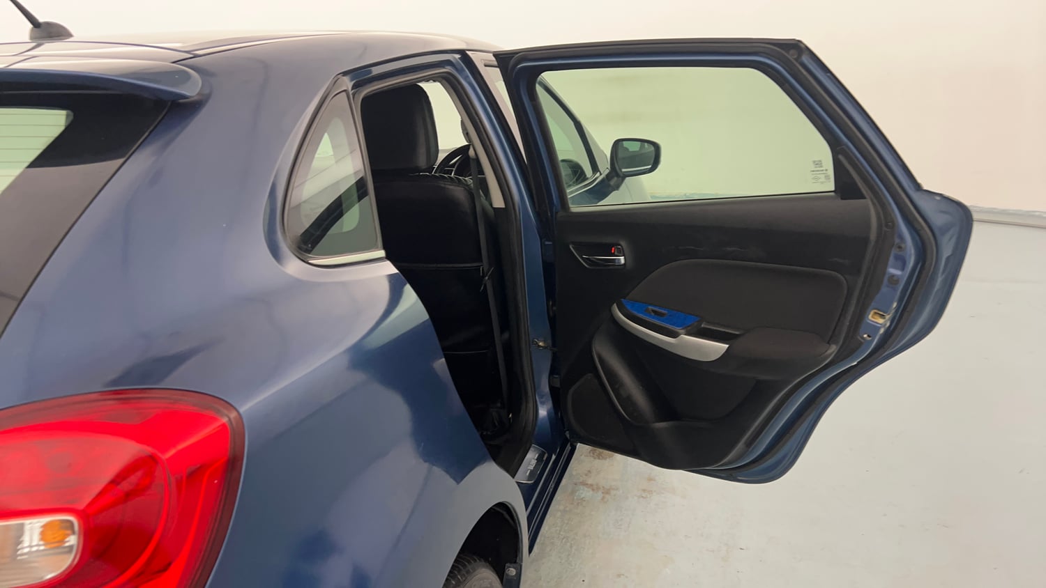 Used 2018 Maruti Suzuki Baleno Alpha 1.2 Petrol Manual interior RIGHT REAR DOOR OPEN VIEW
