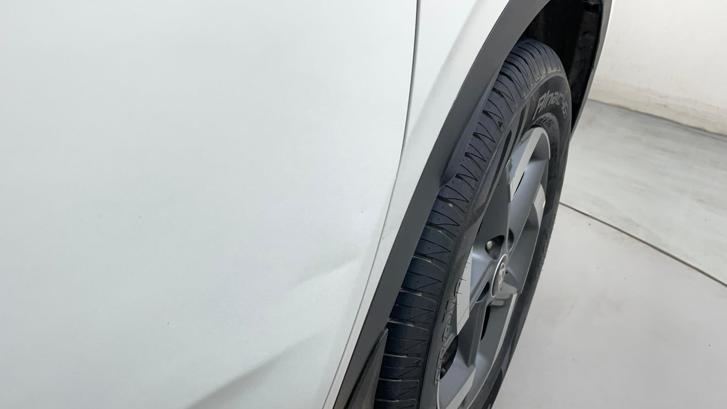 Used 2020 Hyundai Venue SX (O) 1.0 Turbo iMT Petrol Manual dents MINOR SCRATCH