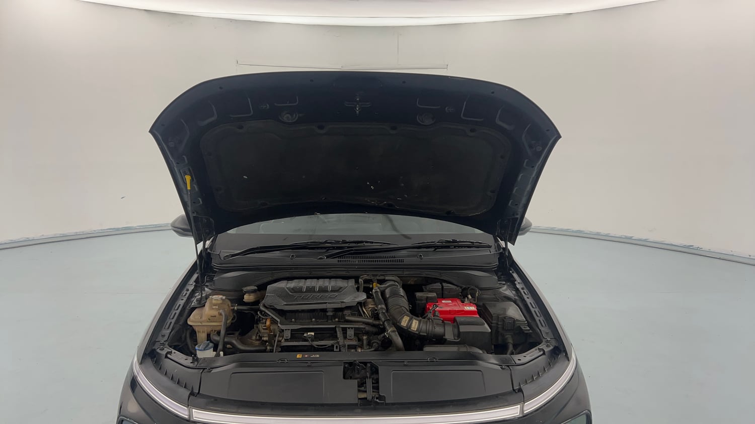 Used 2023 Hyundai Verna SX (O) 1.5 Turbo Petrol DCT Petrol Automatic engine ENGINE & BONNET OPEN FRONT VIEW