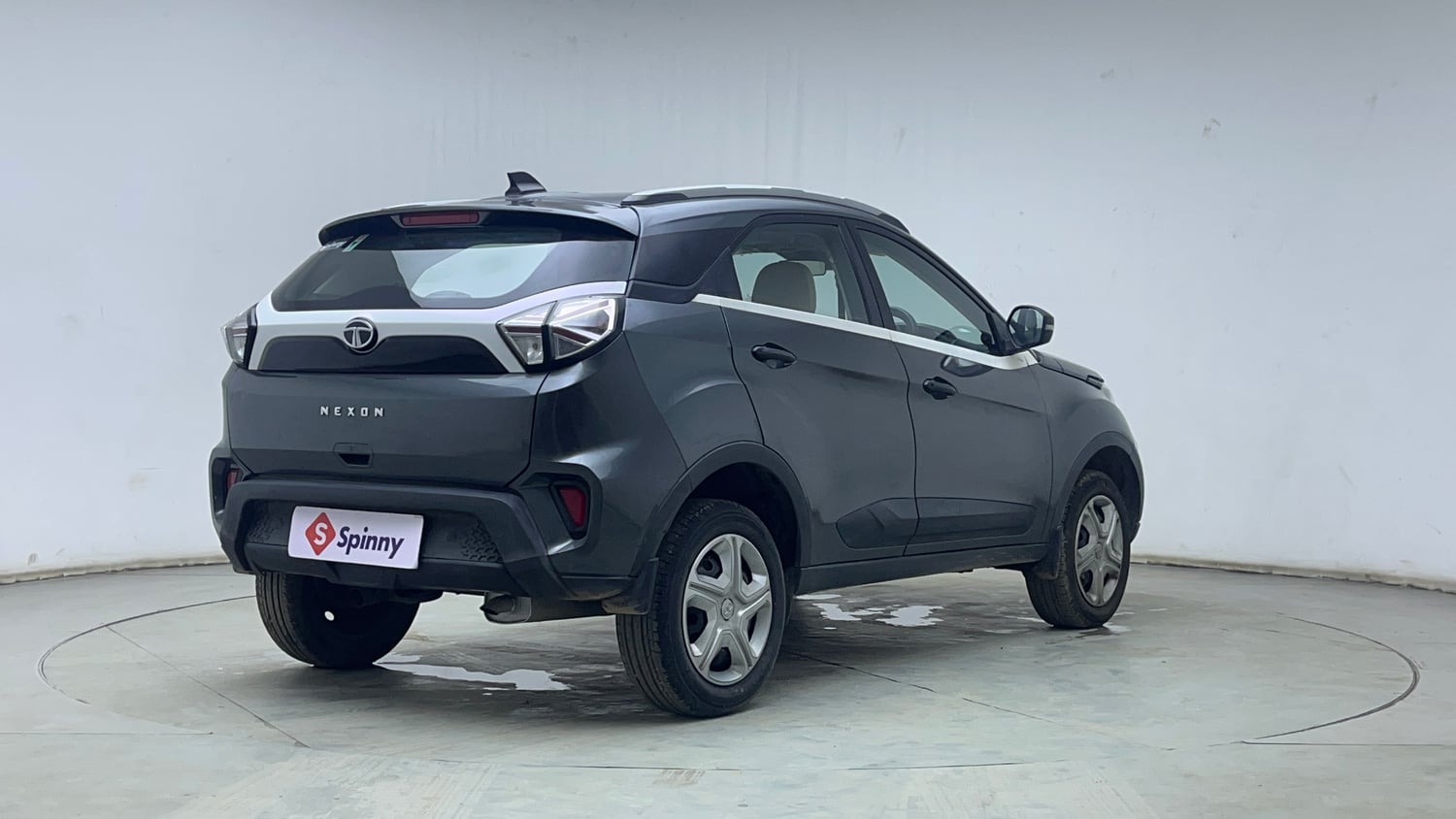 Used 2022 Tata Nexon XM Plus (S) Petrol Manual exterior RIGHT REAR CORNER VIEW