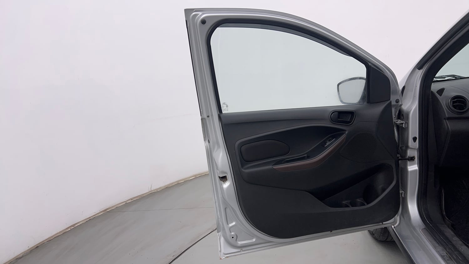 Used 2020 Ford Freestyle Titanium Plus 1.2 Ti-VCT Petrol Manual interior LEFT FRONT DOOR OPEN VIEW