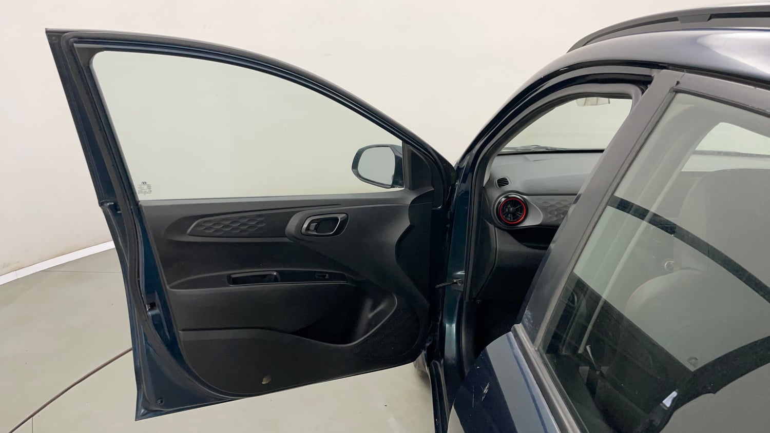Used 2020 Hyundai Grand i10 Nios Sportz 1.0 Turbo GDi Petrol Manual interior LEFT FRONT DOOR OPEN VIEW