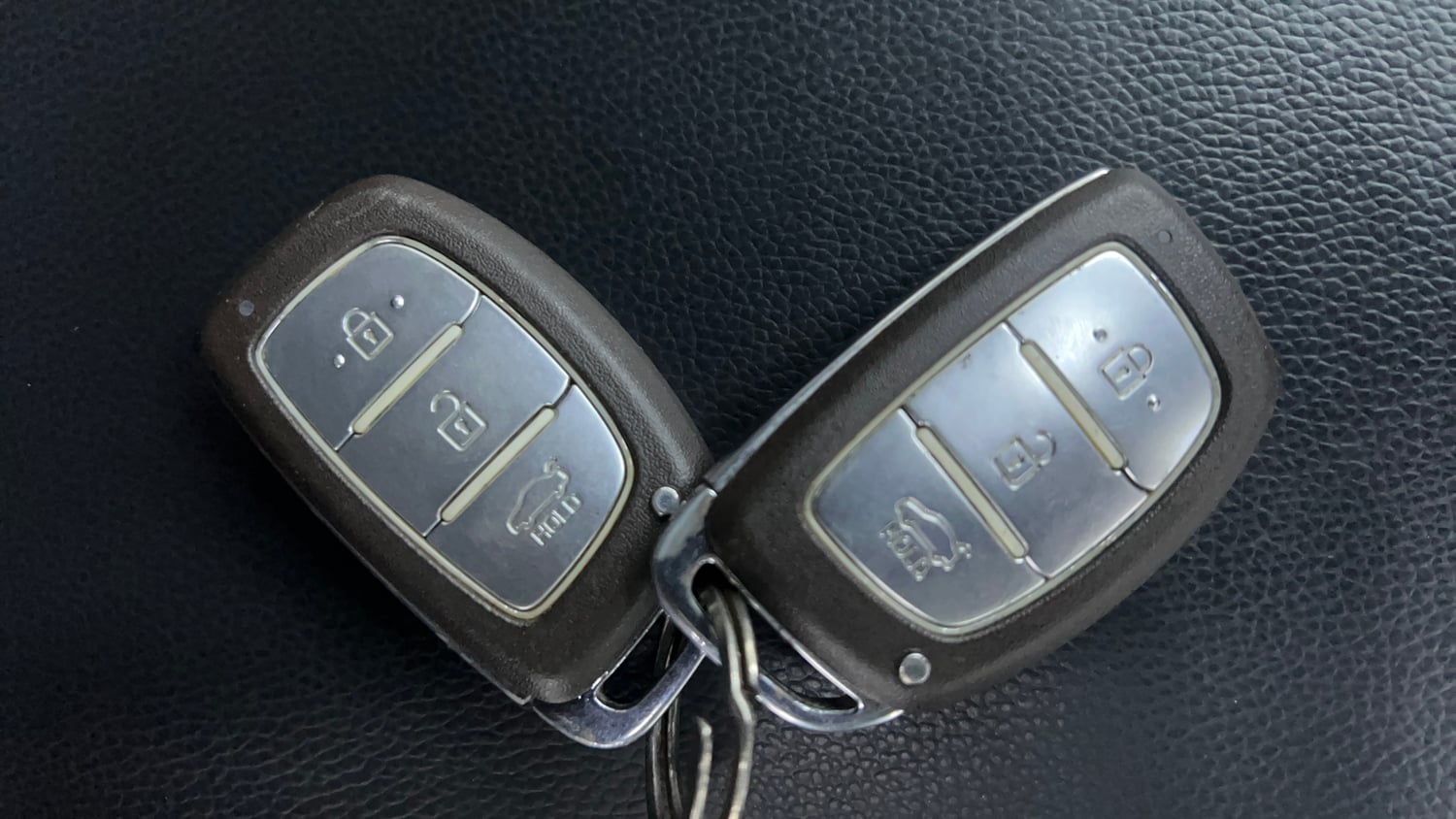 Used 2014 Hyundai Grand i10 Sportz 1.2 Kappa VTVT Petrol Manual extra CAR KEY VIEW