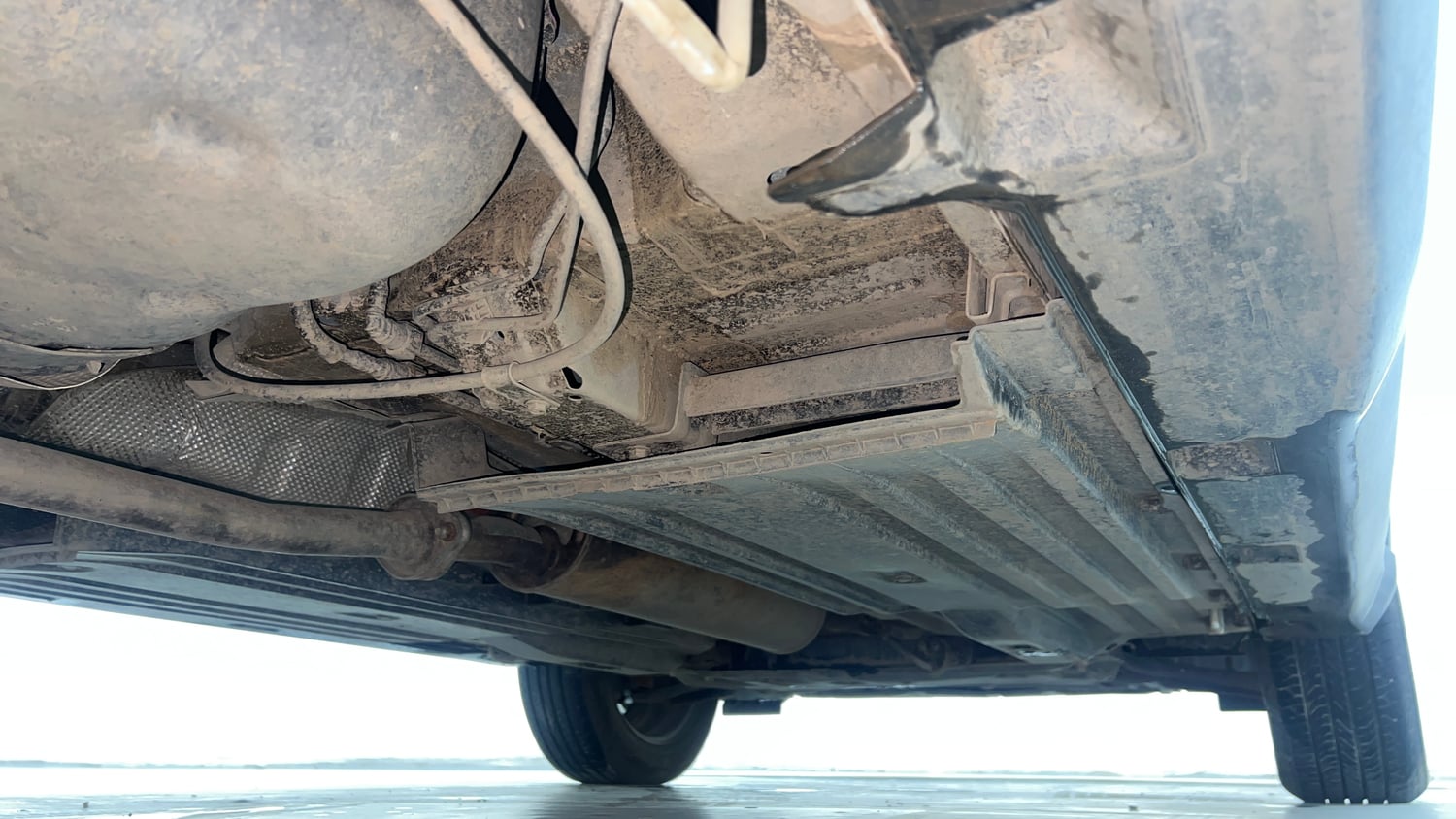 Used 2025 Maruti Suzuki Grand Vitara Delta Smart Hybrid Petrol Manual extra REAR RIGHT UNDERBODY VIEW