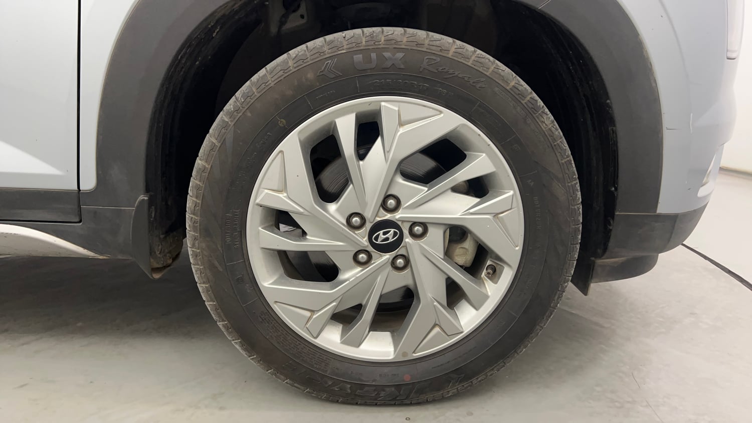 Used 2022 Hyundai Creta SX 1.5 Petrol Petrol Manual tyres RIGHT FRONT TYRE RIM VIEW
