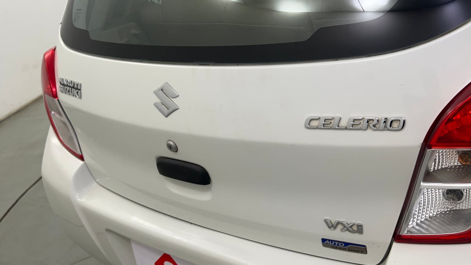 Used 2017 Maruti Suzuki Celerio VXi AMT Petrol Automatic dents MINOR SCRATCH