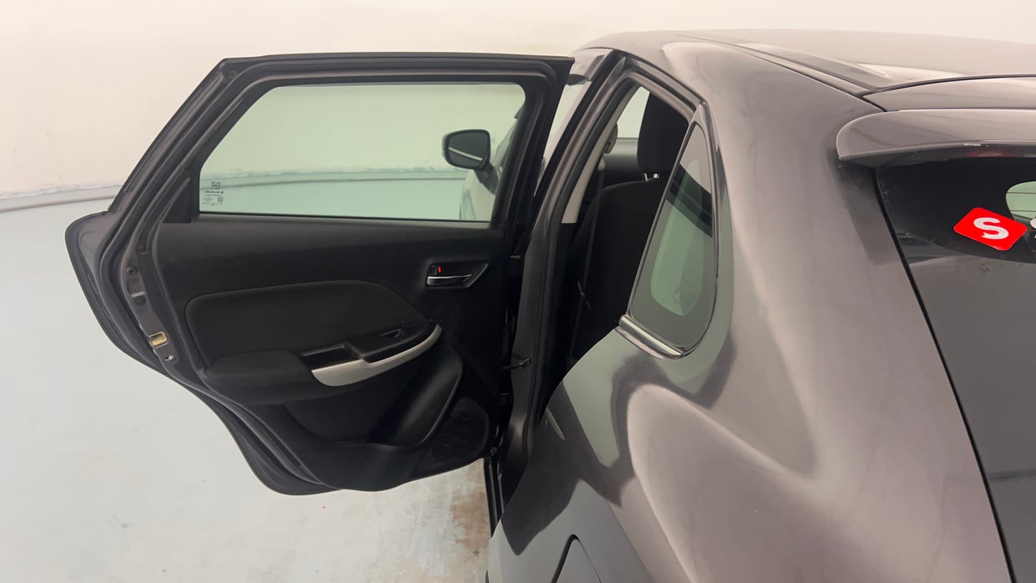 Used 2017 Maruti Suzuki Baleno Zeta 1.2 Petrol Manual interior LEFT REAR DOOR OPEN VIEW