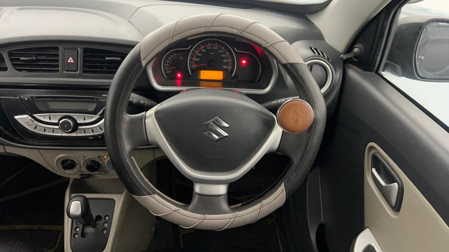 Used 2020 Tata Tiago XT Petrol Manual interior STEERING VIEW
