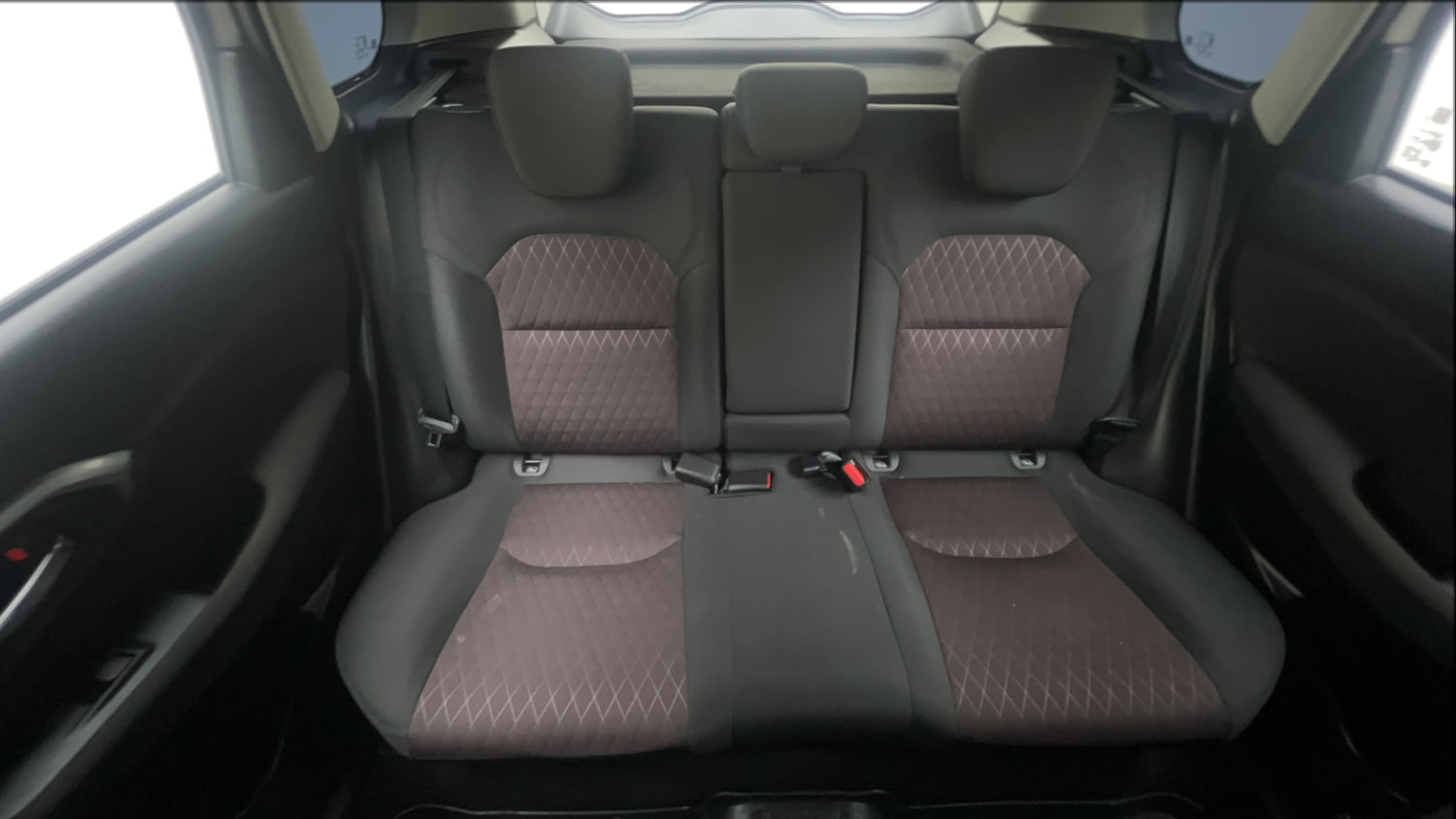 Used 2025 Maruti Suzuki Grand Vitara Delta Smart Hybrid Petrol Manual interior REAR SEAT CONDITION VIEW