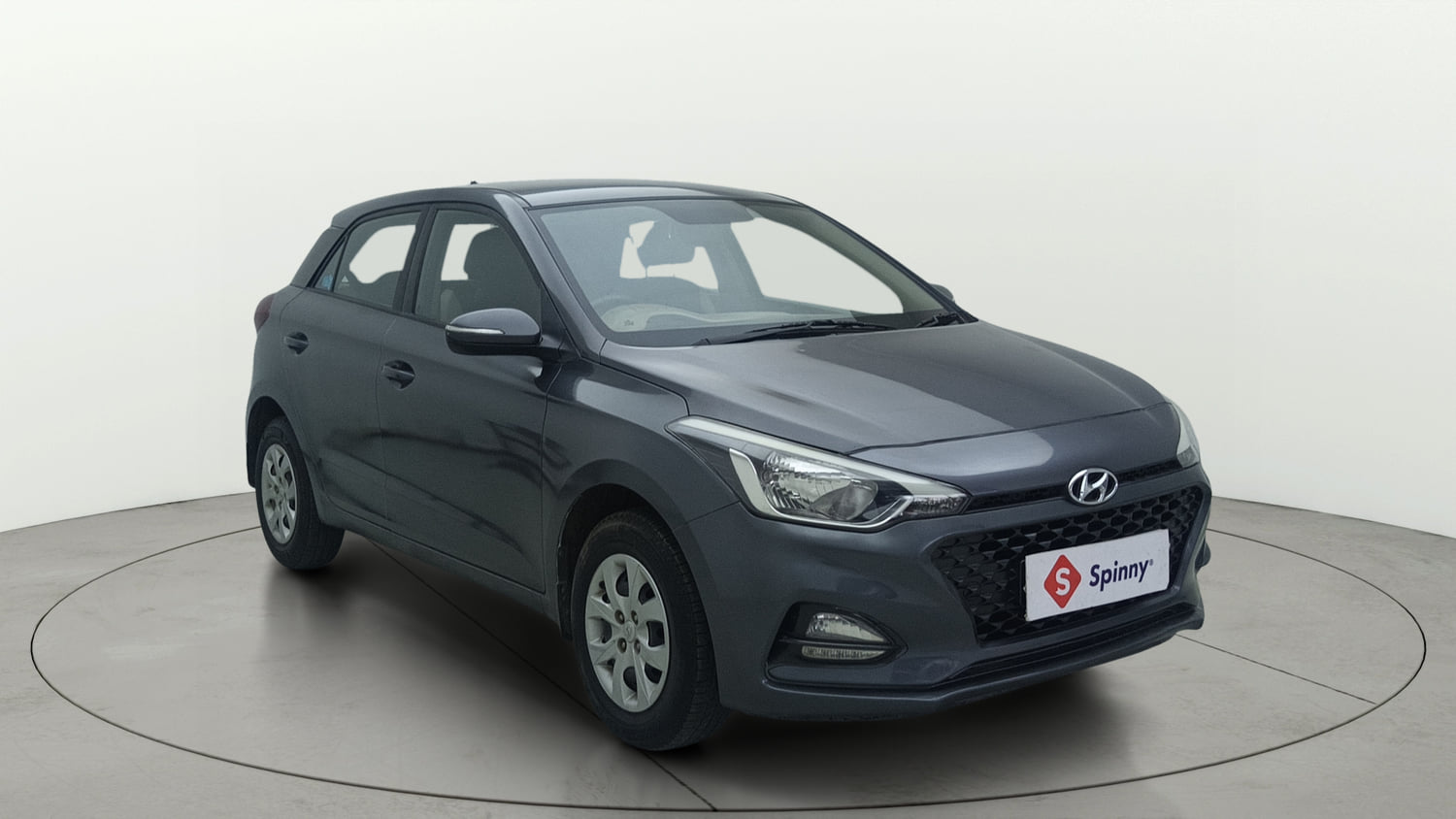 Used 2018 Hyundai Elite i20 Sportz 1.2 Petrol Manual exterior RIGHT FRONT CORNER VIEW