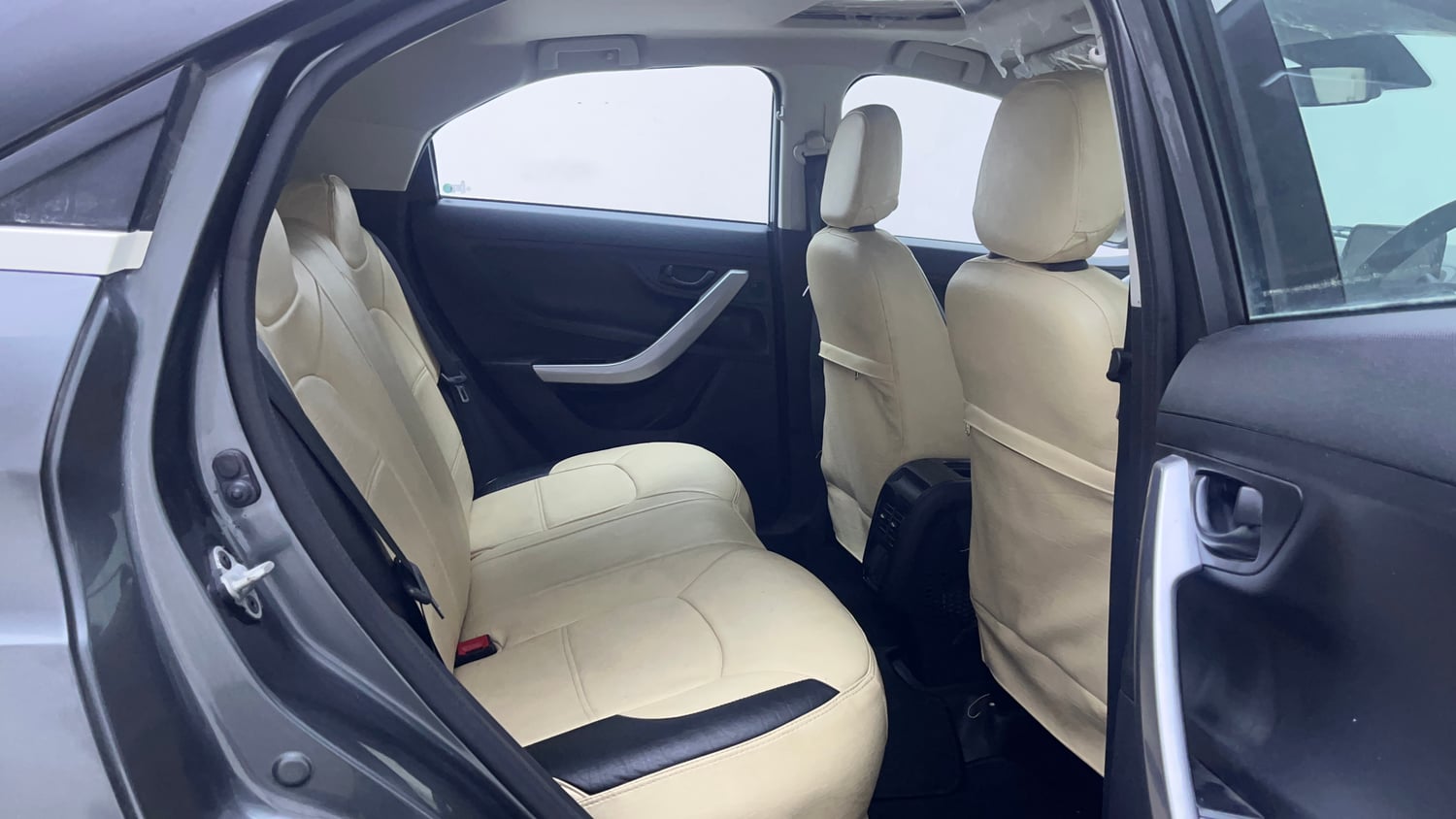 Used 2022 Tata Nexon XM Plus (S) Petrol Manual interior RIGHT SIDE REAR DOOR CABIN VIEW