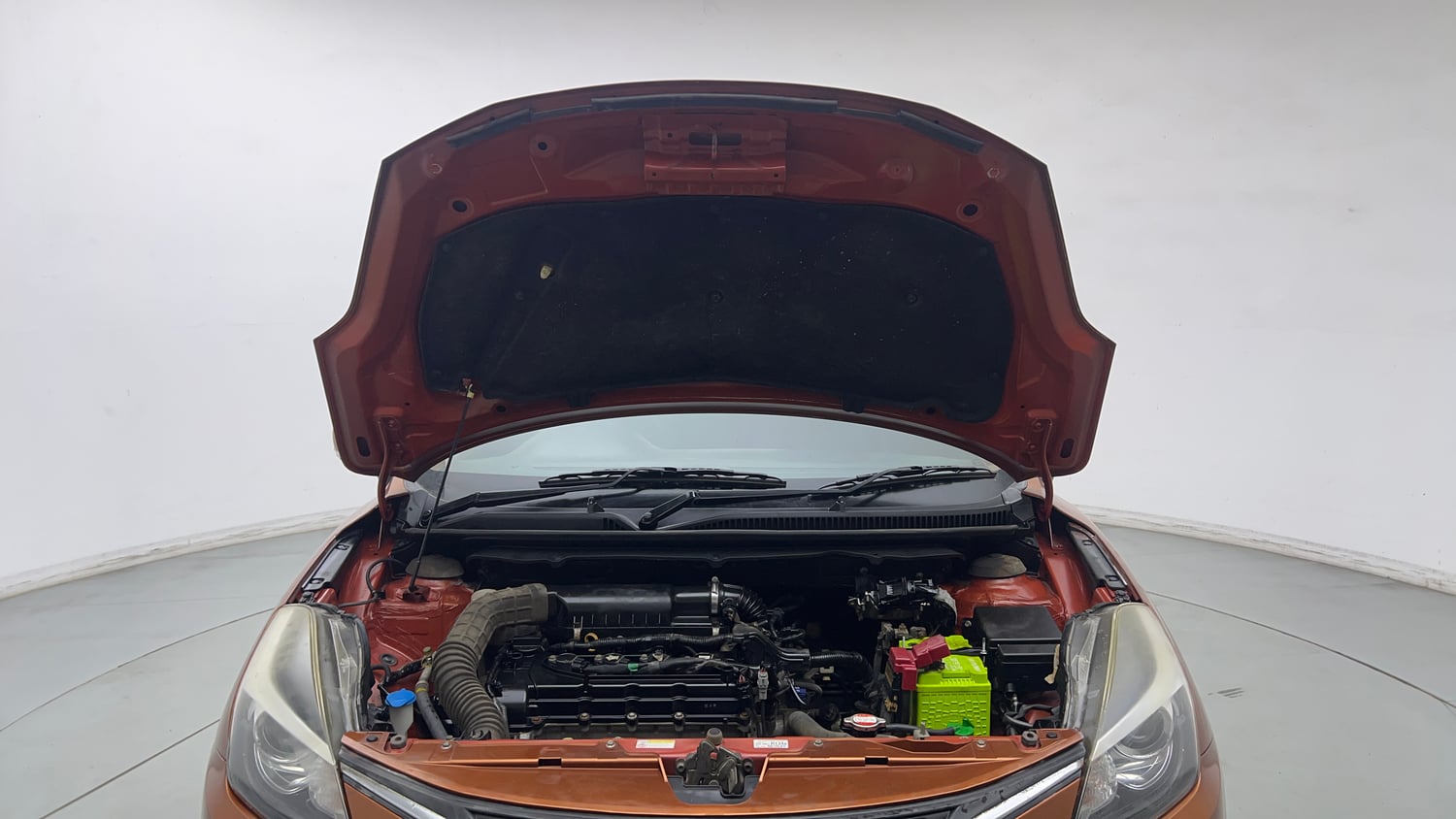Used 2016 Maruti Suzuki Baleno Alpha 1.2 Petrol Manual engine ENGINE & BONNET OPEN FRONT VIEW