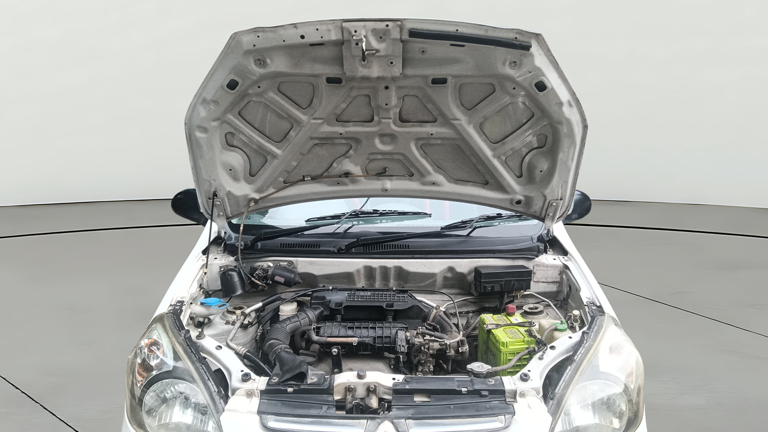 Used 2014 Maruti Suzuki Alto 800 Lxi Petrol Manual engine ENGINE & BONNET OPEN FRONT VIEW