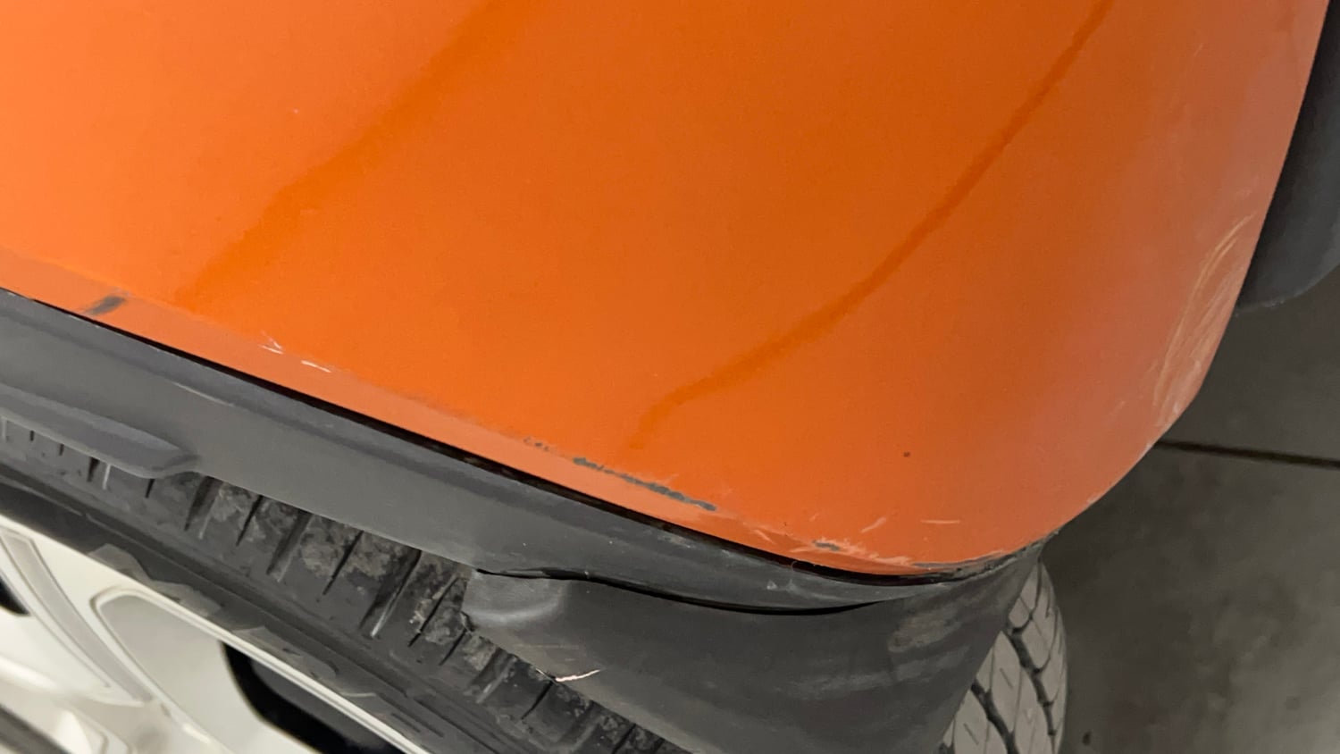Used 2018 Tata Nexon XE Petrol Manual dents MINOR SCRATCH