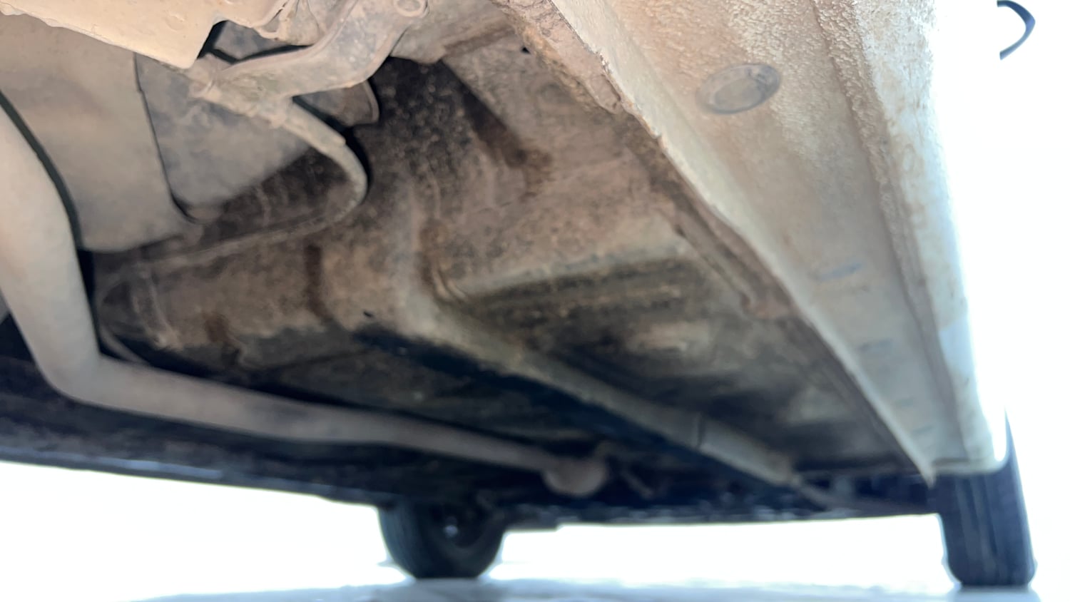 Used 2021 Hyundai Aura S 1.2 CNG Cng Manual extra REAR RIGHT UNDERBODY VIEW