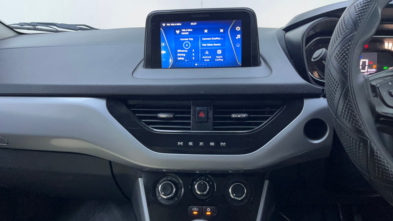 Used 2022 Tata Nexon XM Plus (S) Petrol Manual interior MUSIC SYSTEM & AC CONTROL VIEW