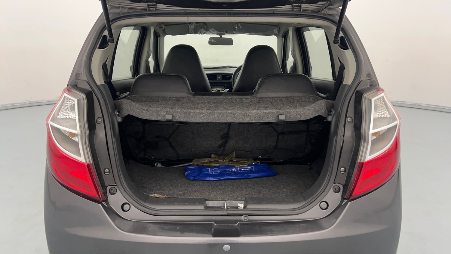 Used 2020 Tata Tiago XT Petrol Manual interior DICKY INSIDE VIEW