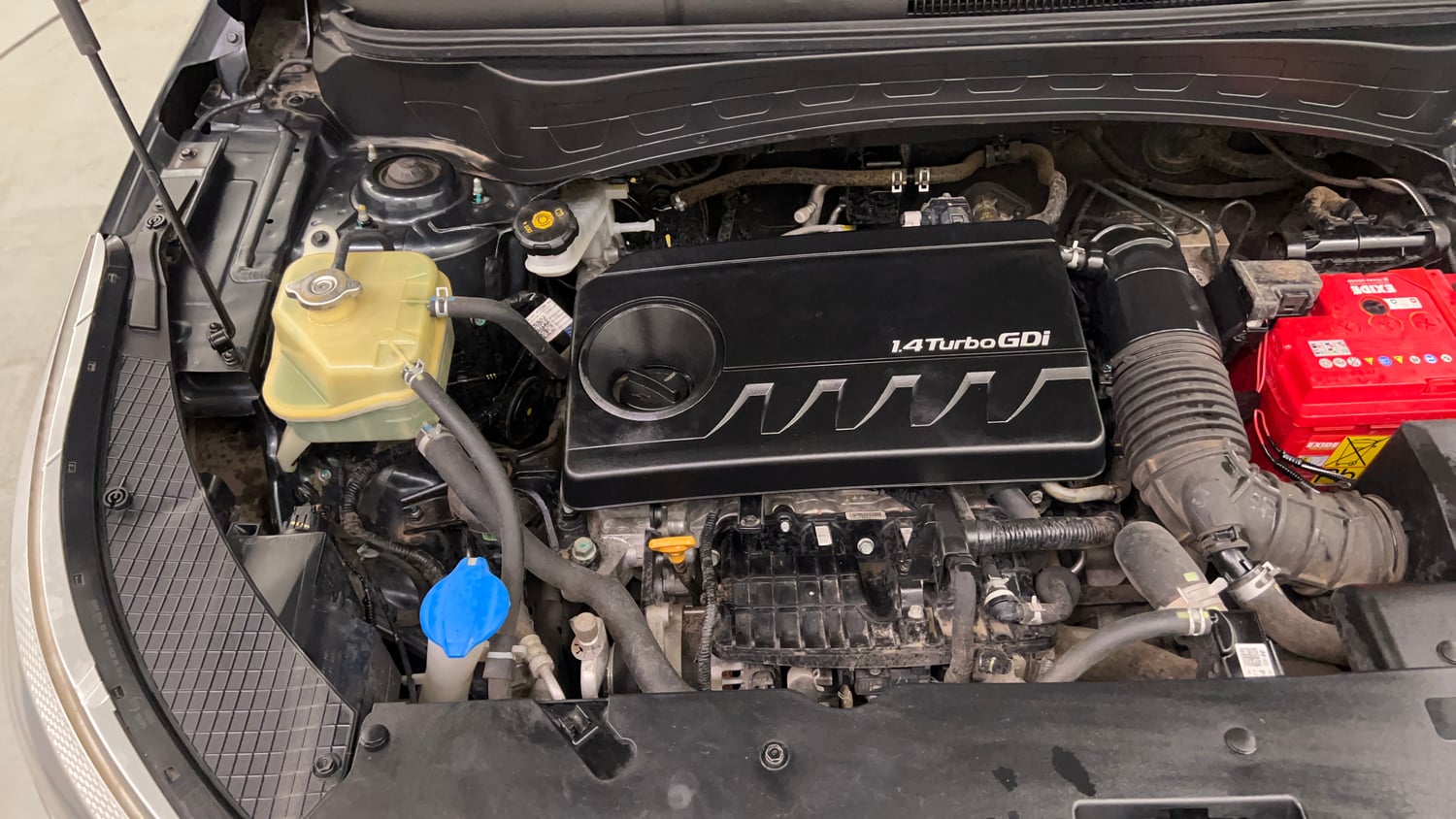 Used 2020 kia Seltos GTX Plus DCT 1.4 Petrol Automatic engine ENGINE RIGHT SIDE VIEW