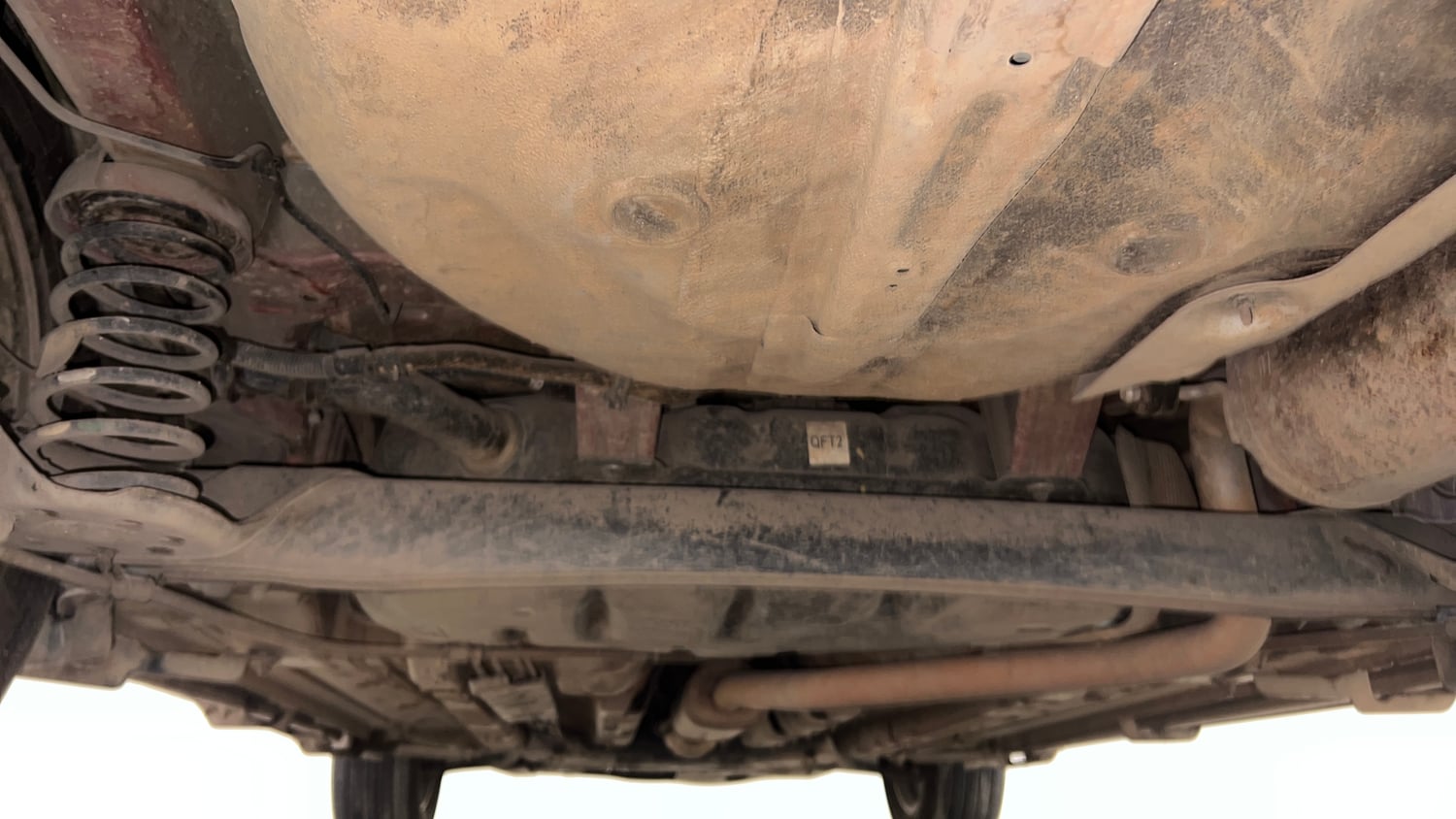 Used 2020 Hyundai Venue SX Plus 1.0 Turbo DCT Petrol Automatic extra REAR UNDERBODY VIEW (TAKEN FROM REAR)