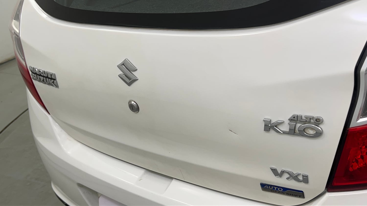 Used 2016 Maruti Suzuki Alto K10 VXi AMT Petrol Automatic dents MINOR SCRATCH