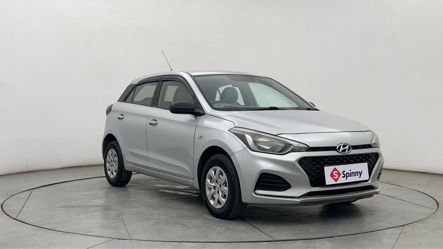 Used 2018 Hyundai Elite i20 Era 1.4 CRDi Diesel Manual exterior RIGHT FRONT CORNER VIEW