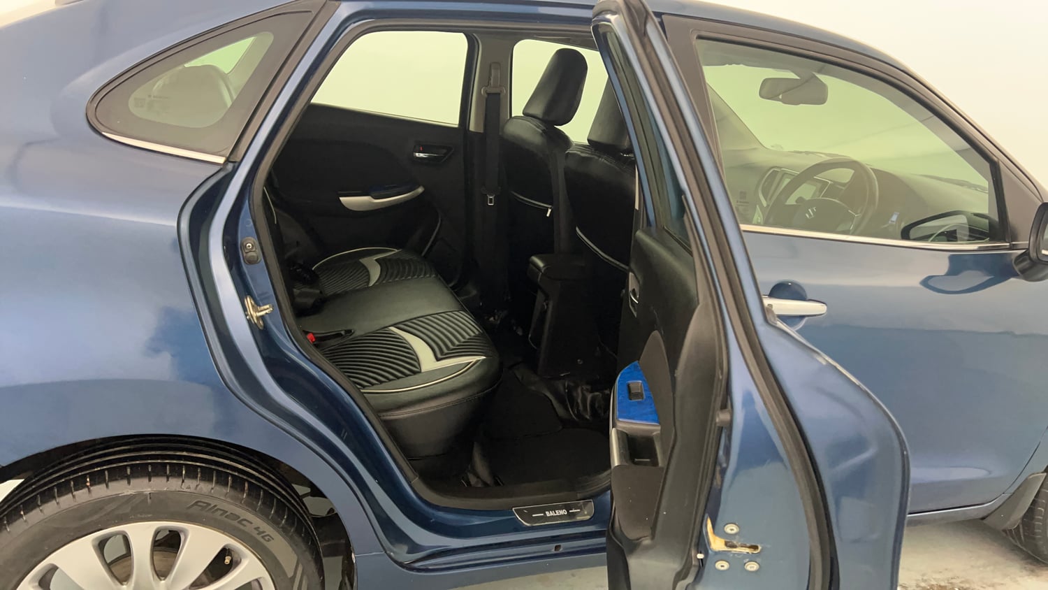Used 2018 Maruti Suzuki Baleno Alpha 1.2 Petrol Manual interior RIGHT SIDE REAR DOOR CABIN VIEW