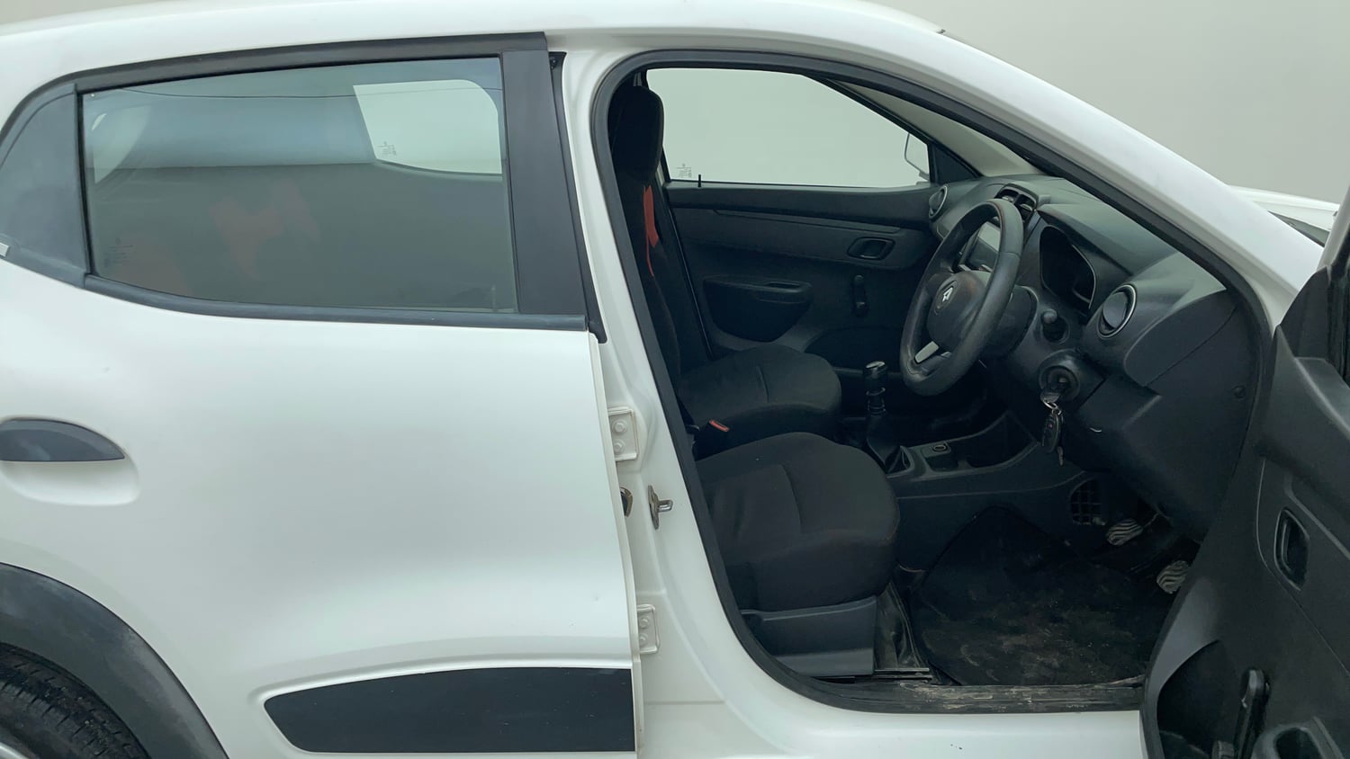Used 2015 Renault Kwid RXT Petrol Manual interior RIGHT SIDE FRONT DOOR CABIN VIEW
