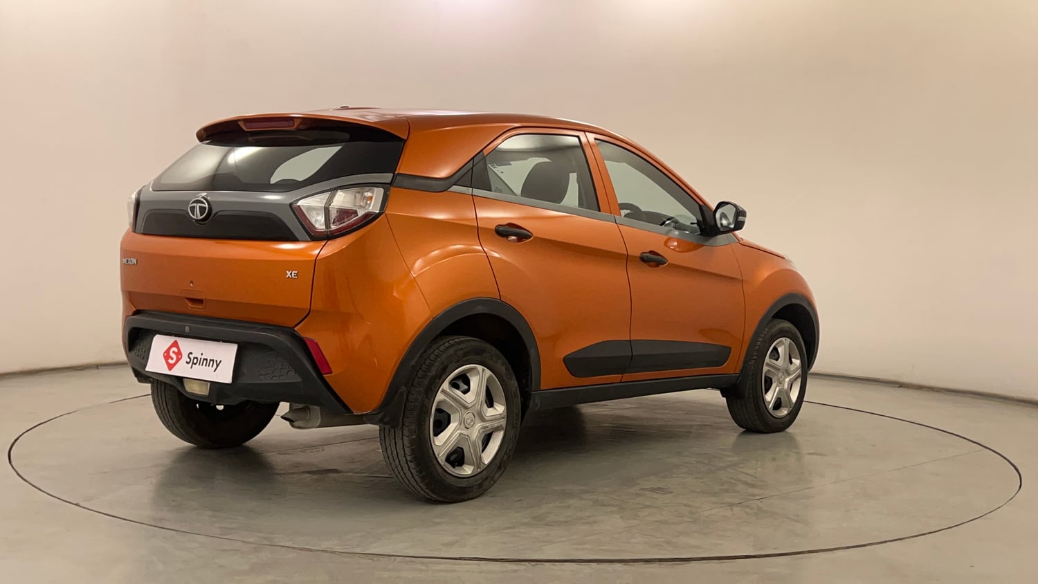 Used 2018 Tata Nexon XE Petrol Manual exterior RIGHT REAR CORNER VIEW