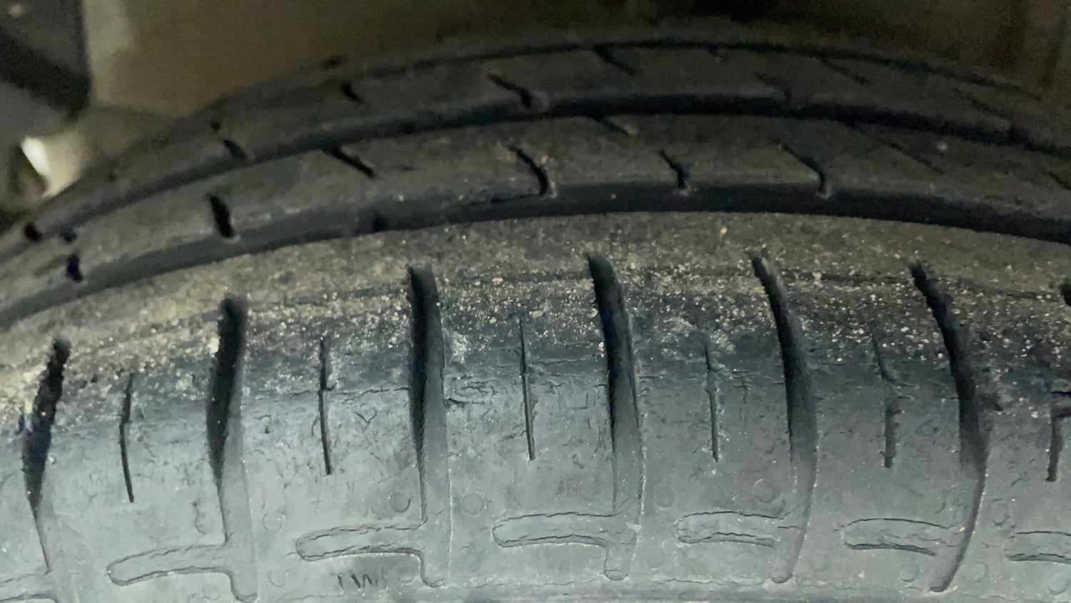 Used 2021 Hyundai Grand i10 Nios Sportz 1.2 Kappa VTVT Petrol Manual tyres RIGHT REAR TYRE TREAD VIEW