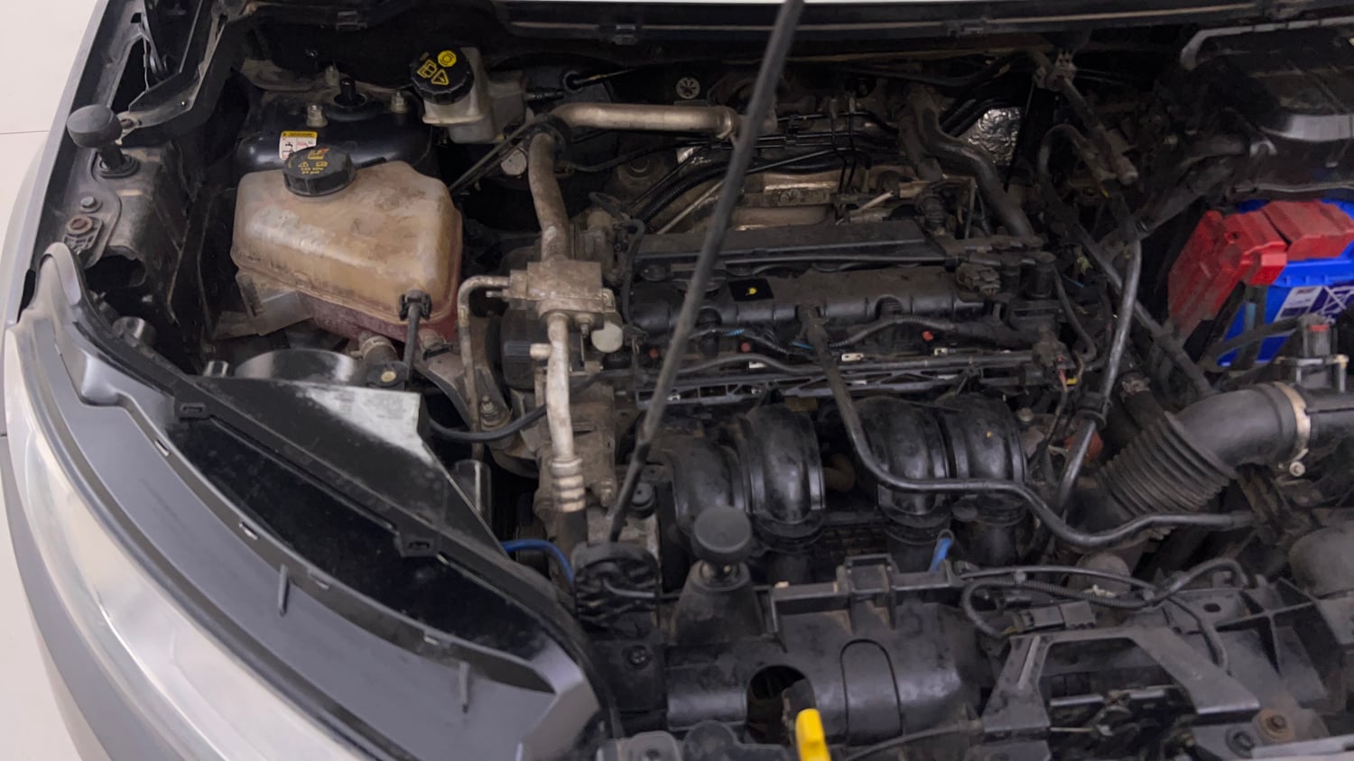 Used 2015 Ford EcoSport Titanium 1.5 Ti-VCT AT Petrol Automatic engine ENGINE RIGHT SIDE VIEW