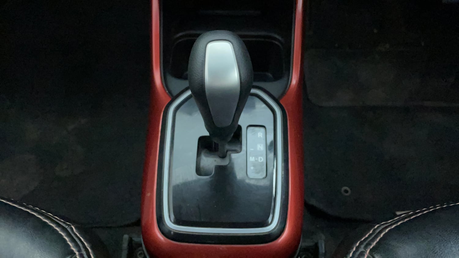 Used 2017 Maruti Suzuki Ignis Zeta 1.2 AMT Petrol Automatic interior GEAR  KNOB VIEW